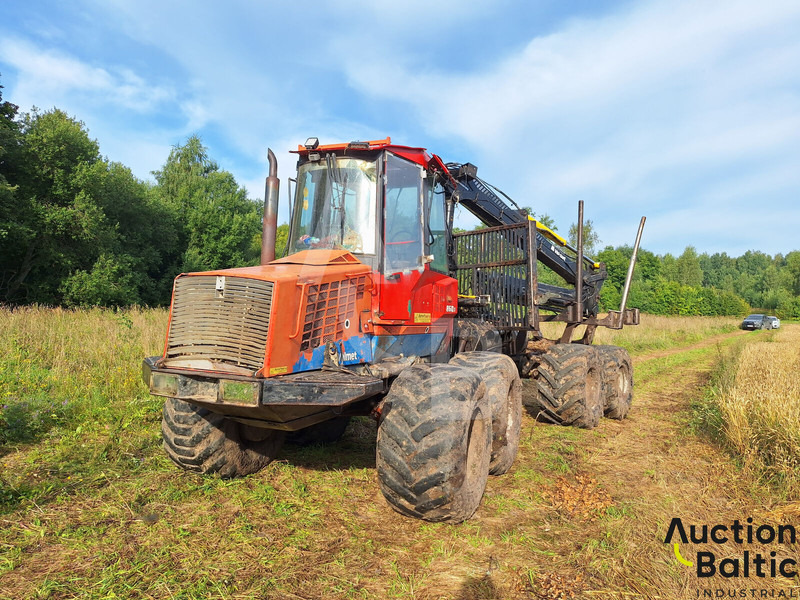 Komatsu 860 - Traktorska šumska prikolica: slika Komatsu 860 - Traktorska šumska prikolica Komatsu 860 - Traktorska šumska prikolica: slika Komatsu 860 - Traktorska šumska prikolica