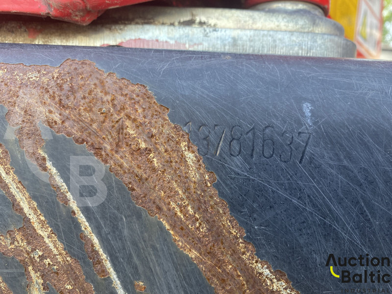 Traktorska šumska prikolica Komatsu 895: slika Traktorska šumska prikolica Komatsu 895 Traktorska šumska prikolica Komatsu 895: slika Traktorska šumska prikolica Komatsu 895