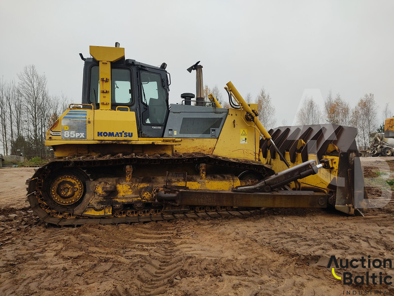 Komatsu D85PX-15 - Buldožer: slika Komatsu D85PX-15 - Buldožer Komatsu D85PX-15 - Buldožer: slika Komatsu D85PX-15 - Buldožer