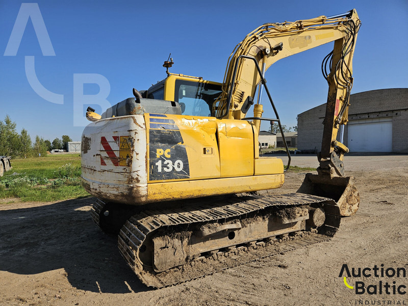 Komatsu PC130-8 - Bager gusjeničar: slika Komatsu PC130-8 - Bager gusjeničar Komatsu PC130-8 - Bager gusjeničar: slika Komatsu PC130-8 - Bager gusjeničar