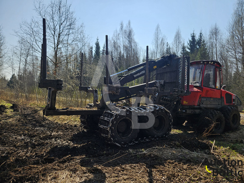 Komatsu XF 875-0 - Traktorska šumska prikolica: slika Komatsu XF 875-0 - Traktorska šumska prikolica Komatsu XF 875-0 - Traktorska šumska prikolica: slika Komatsu XF 875-0 - Traktorska šumska prikolica