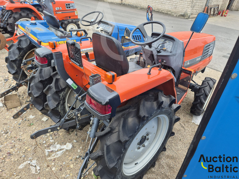Kubota GL 240 - Traktor: slika Kubota GL 240 - Traktor Kubota GL 240 - Traktor: slika Kubota GL 240 - Traktor