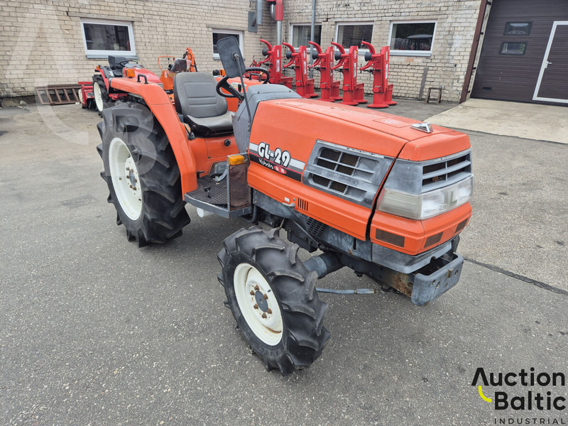 Kubota GL 29 - Traktor: slika Kubota GL 29 - Traktor Kubota GL 29 - Traktor: slika Kubota GL 29 - Traktor
