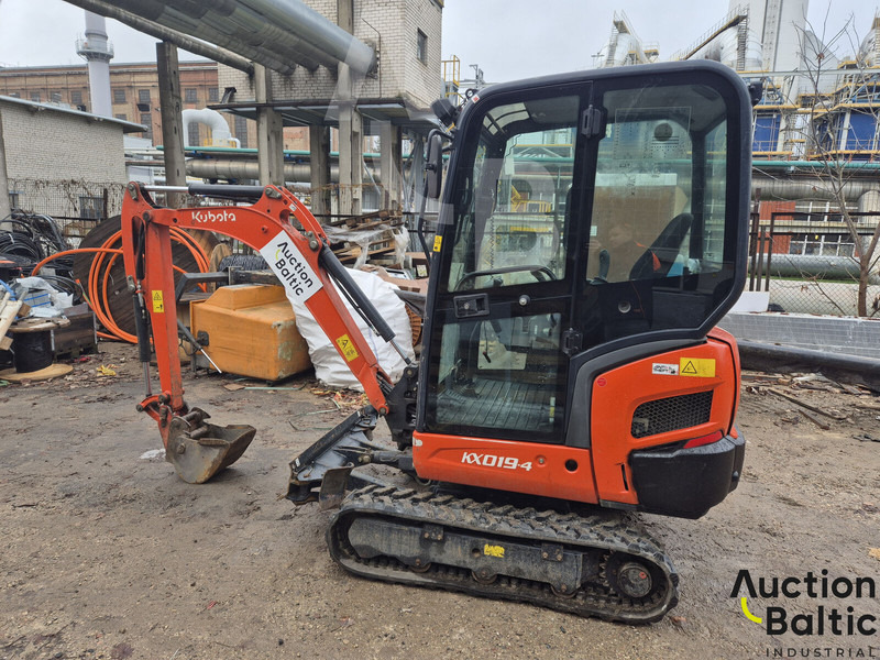 Kubota KX 019-4 - Mini bager: slika Kubota KX 019-4 - Mini bager Kubota KX 019-4 - Mini bager: slika Kubota KX 019-4 - Mini bager
