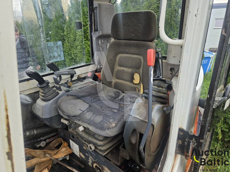 Kubota KX 61-3 - Mini bager: slika Kubota KX 61-3 - Mini bager Kubota KX 61-3 - Mini bager: slika Kubota KX 61-3 - Mini bager