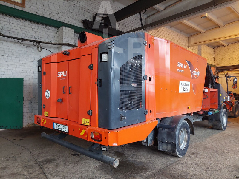 Kuhn SPW 14 Compact - Oprema za stoku: slika Kuhn SPW 14 Compact - Oprema za stoku Kuhn SPW 14 Compact - Oprema za stoku: slika Kuhn SPW 14 Compact - Oprema za stoku