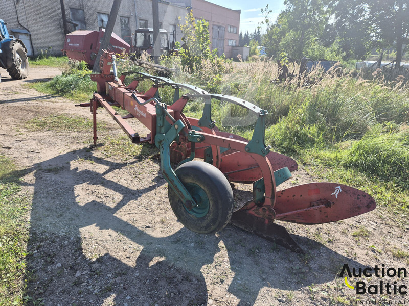 Kverneland AB 85 - Plug: slika Kverneland AB 85 - Plug Kverneland AB 85 - Plug: slika Kverneland AB 85 - Plug