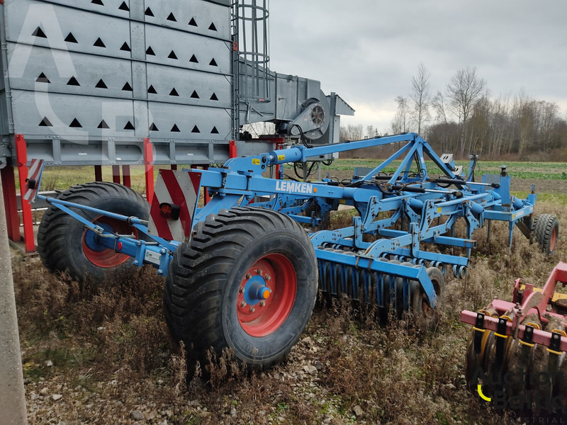 Lemken Thorit - Kultivator: slika Lemken Thorit - Kultivator Lemken Thorit - Kultivator: slika Lemken Thorit - Kultivator
