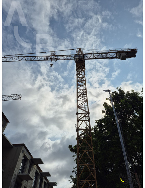 Liebherr 112 ECH - Toranjska dizalica: slika Liebherr 112 ECH - Toranjska dizalica Liebherr 112 ECH - Toranjska dizalica: slika Liebherr 112 ECH - Toranjska dizalica