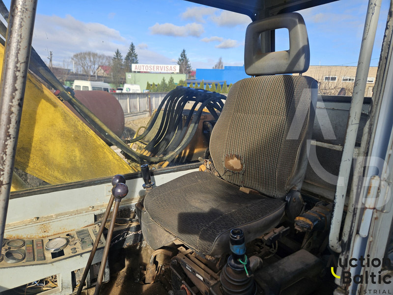 Liebherr R 902 - Bager gusjeničar: slika Liebherr R 902 - Bager gusjeničar Liebherr R 902 - Bager gusjeničar: slika Liebherr R 902 - Bager gusjeničar