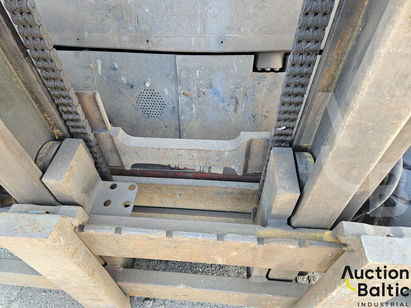 Diesel viličar Linde H60D-02: slika Diesel viličar Linde H60D-02