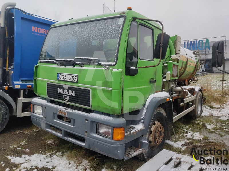 MAN 15.163 - Vakum kamion: slika MAN 15.163 - Vakum kamion MAN 15.163 - Vakum kamion: slika MAN 15.163 - Vakum kamion