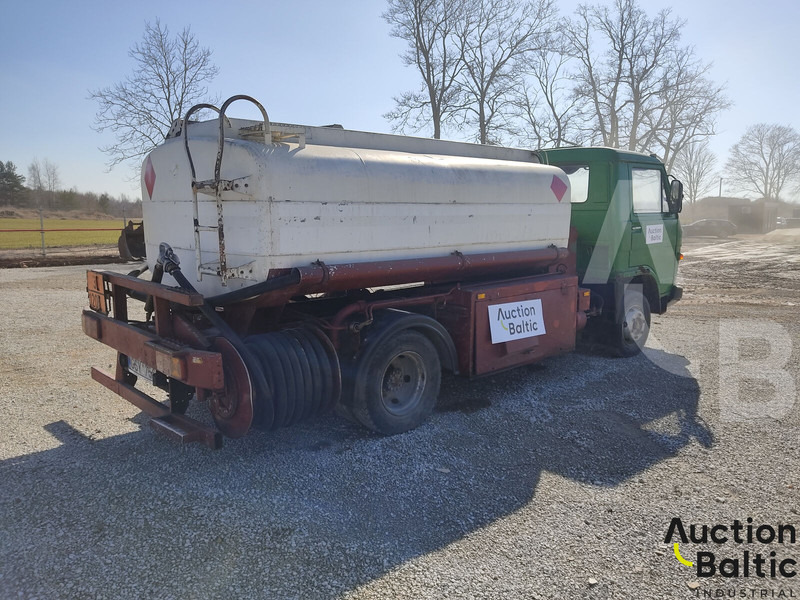 MAN 8.136 - Kamion cisterna: slika MAN 8.136 - Kamion cisterna MAN 8.136 - Kamion cisterna: slika MAN 8.136 - Kamion cisterna