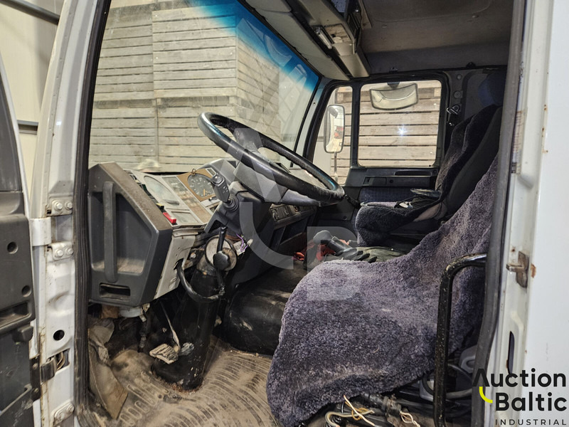 MAN 8.224 - Autotransporter: slika MAN 8.224 - Autotransporter MAN 8.224 - Autotransporter: slika MAN 8.224 - Autotransporter