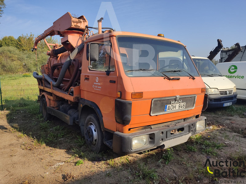 MAN 9.150 - Vakum kamion: slika MAN 9.150 - Vakum kamion MAN 9.150 - Vakum kamion: slika MAN 9.150 - Vakum kamion