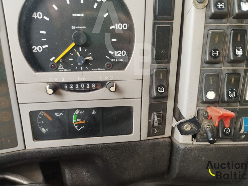 MAN T 46 - Vakum kamion: slika MAN T 46 - Vakum kamion MAN T 46 - Vakum kamion: slika MAN T 46 - Vakum kamion