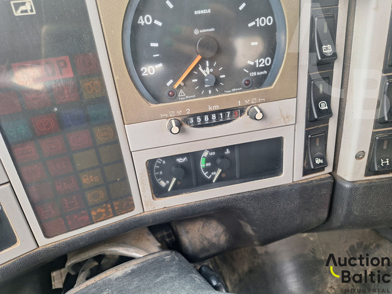 MAN TGS200 - Vakum kamion: slika MAN TGS200 - Vakum kamion MAN TGS200 - Vakum kamion: slika MAN TGS200 - Vakum kamion