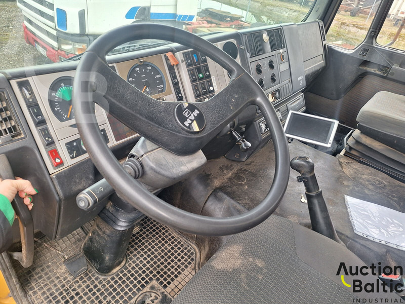 Vakum kamion MAN TGS200: slika Vakum kamion MAN TGS200 Vakum kamion MAN TGS200: slika Vakum kamion MAN TGS200