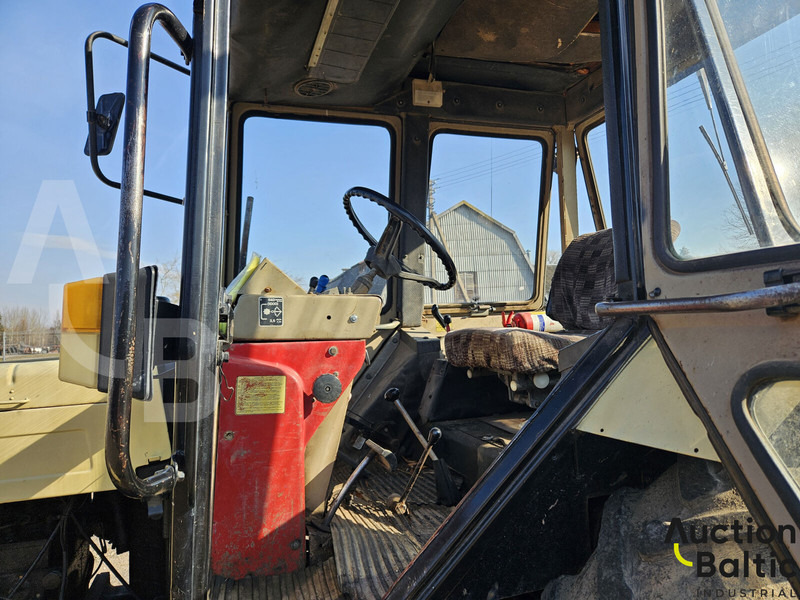 MTZ 80UK - Traktor: slika MTZ 80UK - Traktor MTZ 80UK - Traktor: slika MTZ 80UK - Traktor