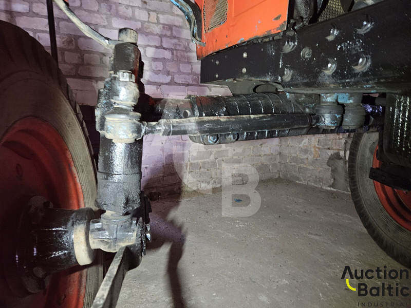 Traktor MTZ Belarus MTZ 80L: slika Traktor MTZ Belarus MTZ 80L