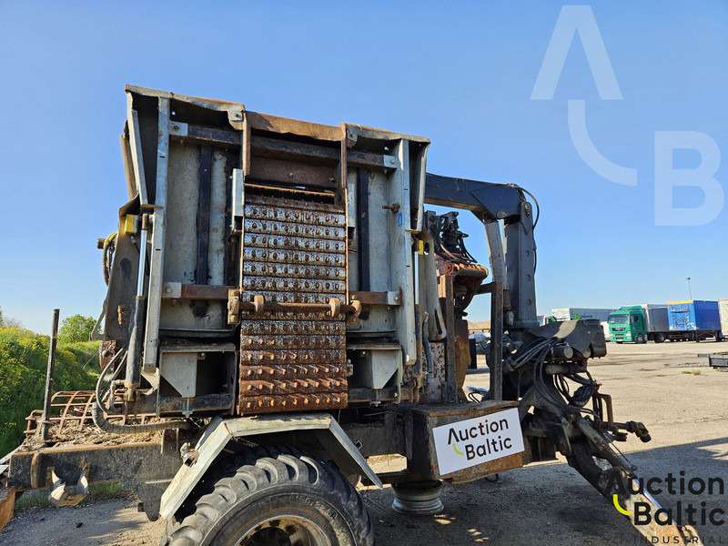 MUS-MAX 7 - Drobilica za drvo: slika MUS-MAX 7 - Drobilica za drvo MUS-MAX 7 - Drobilica za drvo: slika MUS-MAX 7 - Drobilica za drvo