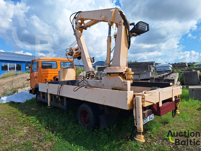 Magirus 130 M 8 - Kamion s otvorenim sandukom, Kamion s kranom: slika Magirus 130 M 8 - Kamion s otvorenim sandukom, Kamion s kranom Magirus 130 M 8 - Kamion s otvorenim sandukom, Kamion s kranom: slika Magirus 130 M 8 - Kamion s otvorenim sandukom, Kamion s kranom