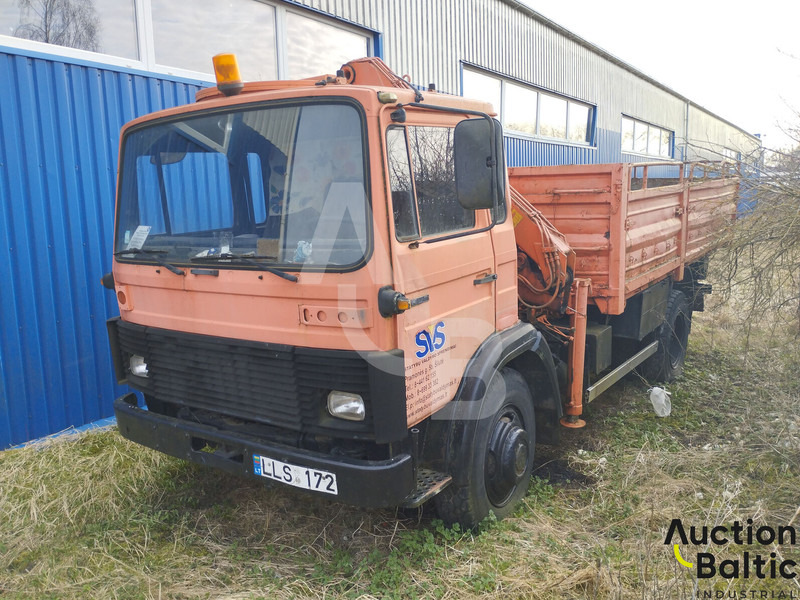 Magirus 168 M 11 - Kiper, Kamion s kranom: slika Magirus 168 M 11 - Kiper, Kamion s kranom Magirus 168 M 11 - Kiper, Kamion s kranom: slika Magirus 168 M 11 - Kiper, Kamion s kranom