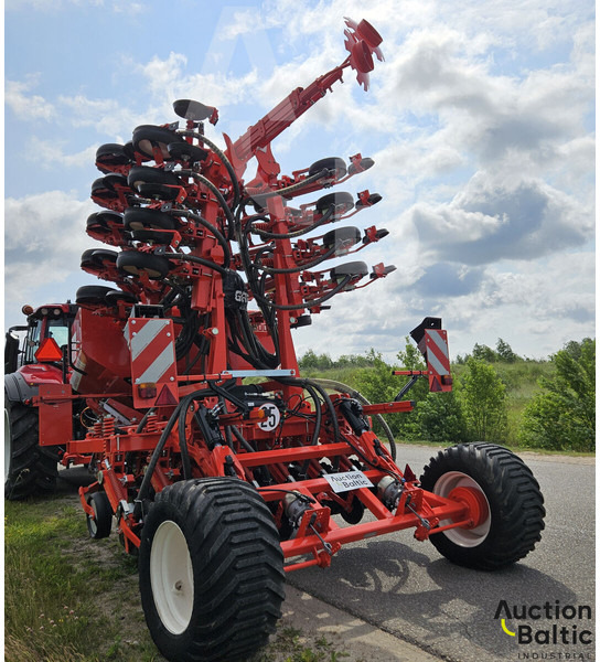 Maschio Giganten 600 33 RO - Kombajn i sijačica: slika Maschio Giganten 600 33 RO - Kombajn i sijačica Maschio Giganten 600 33 RO - Kombajn i sijačica: slika Maschio Giganten 600 33 RO - Kombajn i sijačica