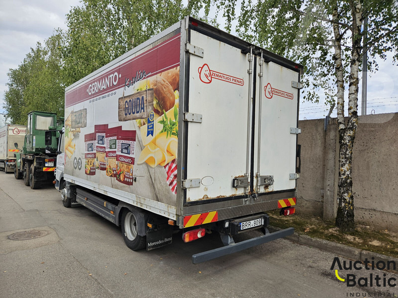 Mercedes-Benz 1018 - Kamion hladnjača: slika Mercedes-Benz 1018 - Kamion hladnjača Mercedes-Benz 1018 - Kamion hladnjača: slika Mercedes-Benz 1018 - Kamion hladnjača