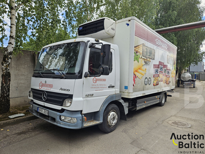 Mercedes-Benz 1018 - Kamion hladnjača: slika Mercedes-Benz 1018 - Kamion hladnjača Mercedes-Benz 1018 - Kamion hladnjača: slika Mercedes-Benz 1018 - Kamion hladnjača