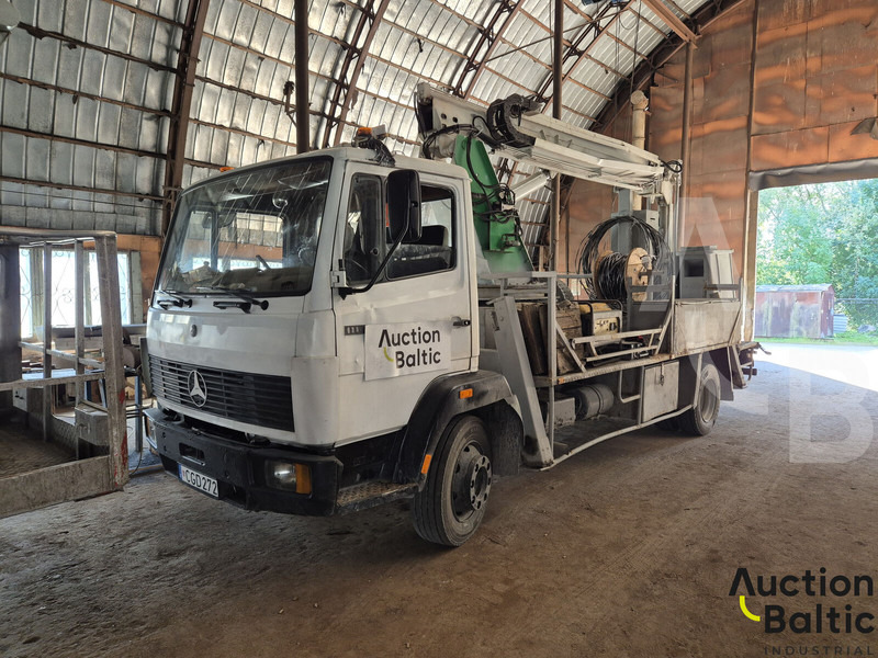 Mercedes-Benz 1114 - Podizna platforma montirana na kamion: slika Mercedes-Benz 1114 - Podizna platforma montirana na kamion Mercedes-Benz 1114 - Podizna platforma montirana na kamion: slika Mercedes-Benz 1114 - Podizna platforma montirana na kamion