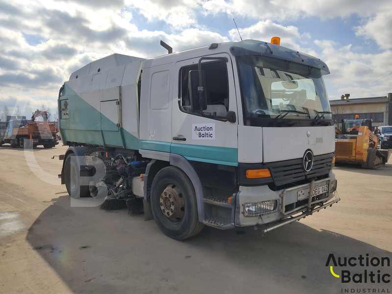 Mercedes-Benz 1517 - Cestovna čistilica: slika Mercedes-Benz 1517 - Cestovna čistilica Mercedes-Benz 1517 - Cestovna čistilica: slika Mercedes-Benz 1517 - Cestovna čistilica