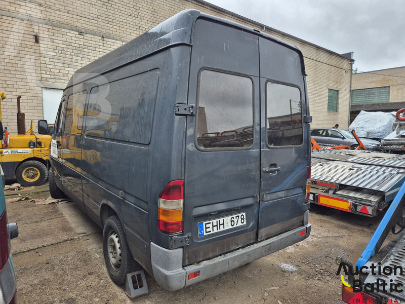 Mercedes-Benz 216 - Mali kombi: slika Mercedes-Benz 216 - Mali kombi Mercedes-Benz 216 - Mali kombi: slika Mercedes-Benz 216 - Mali kombi