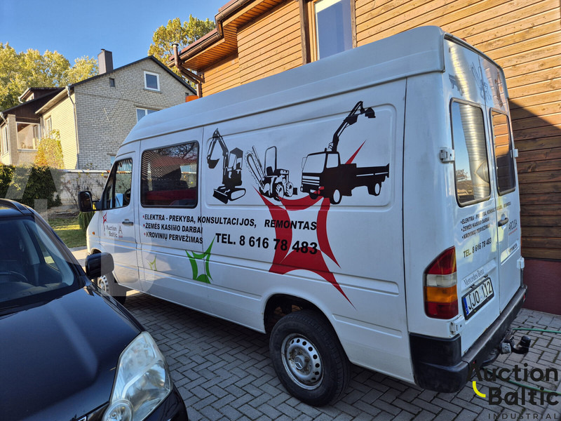 Mercedes-Benz 300-serie 312 D - Furgon: slika Mercedes-Benz 300-serie 312 D - Furgon Mercedes-Benz 300-serie 312 D - Furgon: slika Mercedes-Benz 300-serie 312 D - Furgon