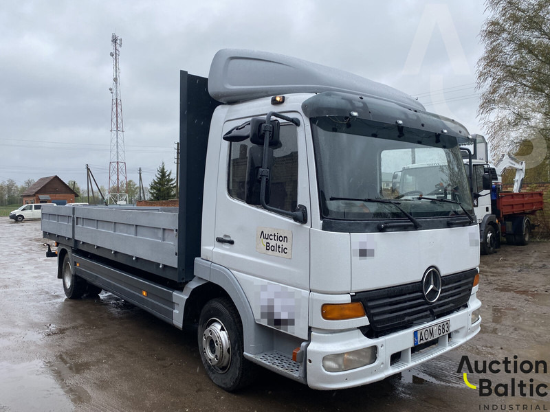 Mercedes-Benz 815 - Kamion s otvorenim sandukom: slika Mercedes-Benz 815 - Kamion s otvorenim sandukom Mercedes-Benz 815 - Kamion s otvorenim sandukom: slika Mercedes-Benz 815 - Kamion s otvorenim sandukom