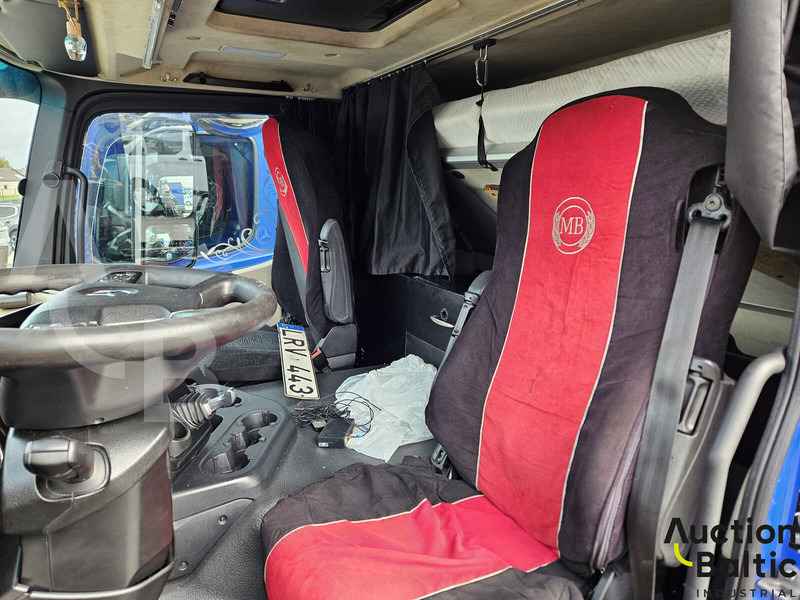 Mercedes-Benz Actros 1843 - Kamion-šasija: slika Mercedes-Benz Actros 1843 - Kamion-šasija Mercedes-Benz Actros 1843 - Kamion-šasija: slika Mercedes-Benz Actros 1843 - Kamion-šasija