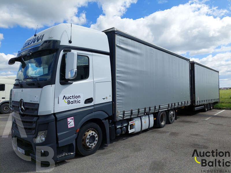 Mercedes-Benz Actros - Kamion s ceradom: slika Mercedes-Benz Actros - Kamion s ceradom Mercedes-Benz Actros - Kamion s ceradom: slika Mercedes-Benz Actros - Kamion s ceradom