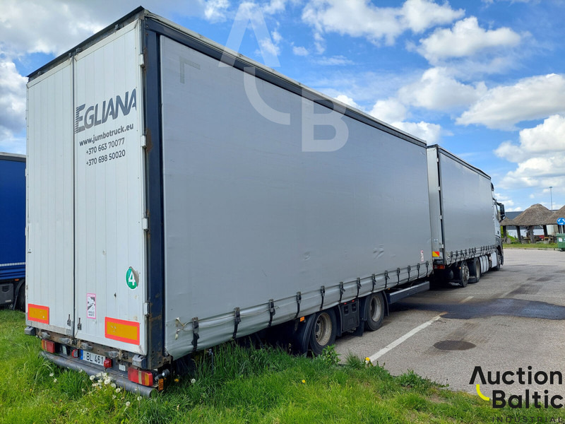 Mercedes-Benz Actros - Kamion s ceradom: slika Mercedes-Benz Actros - Kamion s ceradom Mercedes-Benz Actros - Kamion s ceradom: slika Mercedes-Benz Actros - Kamion s ceradom