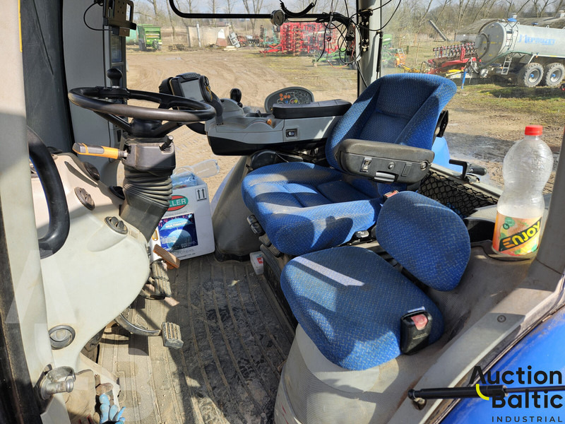 New Holland T 8.390 - Traktor: slika New Holland T 8.390 - Traktor New Holland T 8.390 - Traktor: slika New Holland T 8.390 - Traktor