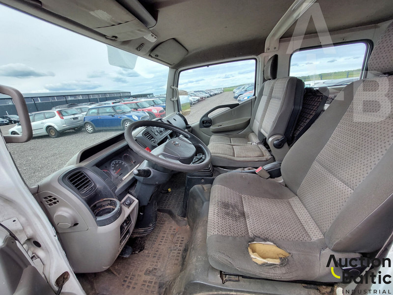 Nissan Cabstar - Dostavno vozilo s ravnom platformom: slika Nissan Cabstar - Dostavno vozilo s ravnom platformom Nissan Cabstar - Dostavno vozilo s ravnom platformom: slika Nissan Cabstar - Dostavno vozilo s ravnom platformom