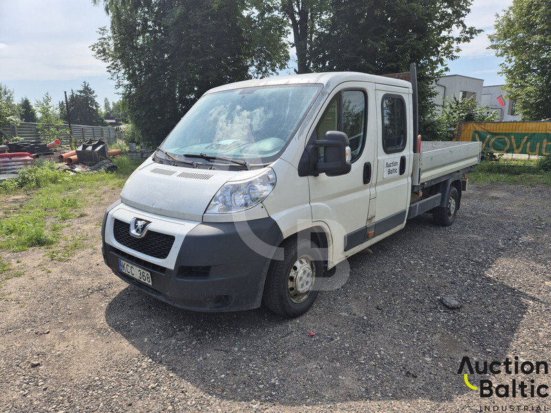 Peugeot Boxer - Dostavno vozilo s ravnom platformom, Dostavno vozilo s dvostrukom kabinom: slika Peugeot Boxer - Dostavno vozilo s ravnom platformom, Dostavno vozilo s dvostrukom kabinom Peugeot Boxer - Dostavno vozilo s ravnom platformom, Dostavno vozilo s dvostrukom kabinom: slika Peugeot Boxer - Dostavno vozilo s ravnom platformom, Dostavno vozilo s dvostrukom kabinom