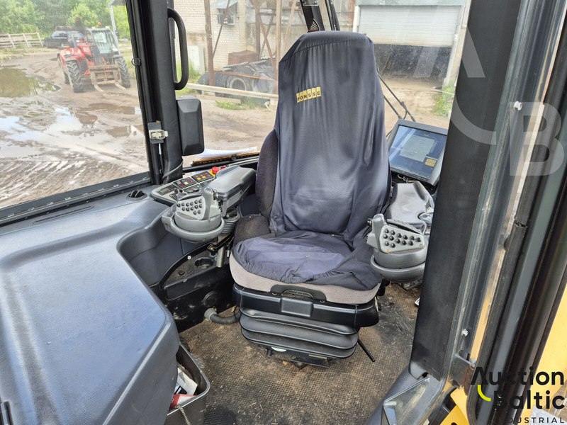 Ponsse Fox 8W - Kombajn: slika Ponsse Fox 8W - Kombajn Ponsse Fox 8W - Kombajn: slika Ponsse Fox 8W - Kombajn