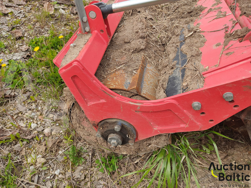 Prinoth RFL 700-2300U - Drobilica za drvo: slika Prinoth RFL 700-2300U - Drobilica za drvo Prinoth RFL 700-2300U - Drobilica za drvo: slika Prinoth RFL 700-2300U - Drobilica za drvo