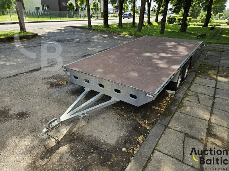 Rydwan EURO C750 - Poluprikolica s ceradom: slika Rydwan EURO C750 - Poluprikolica s ceradom Rydwan EURO C750 - Poluprikolica s ceradom: slika Rydwan EURO C750 - Poluprikolica s ceradom