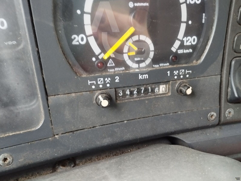 Scania B4X2 ATL - Kamion cisterna: slika Scania B4X2 ATL - Kamion cisterna Scania B4X2 ATL - Kamion cisterna: slika Scania B4X2 ATL - Kamion cisterna