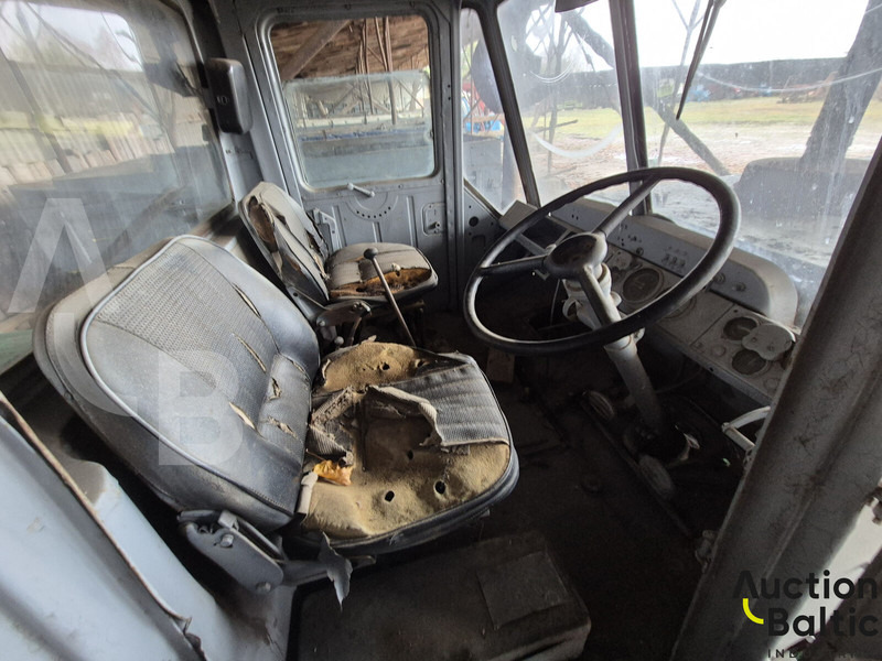 Traktor T-150K: slika Traktor T-150K Traktor T-150K: slika Traktor T-150K