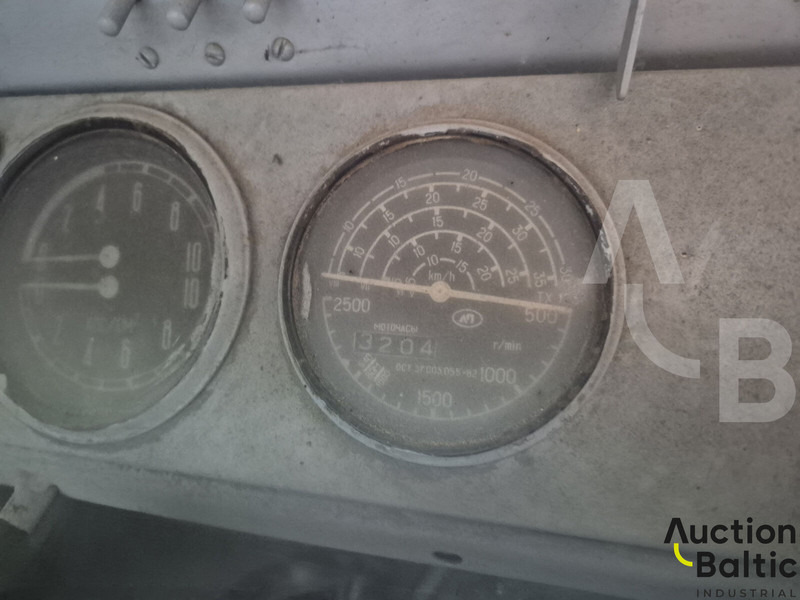 Traktor T-150K: slika Traktor T-150K Traktor T-150K: slika Traktor T-150K