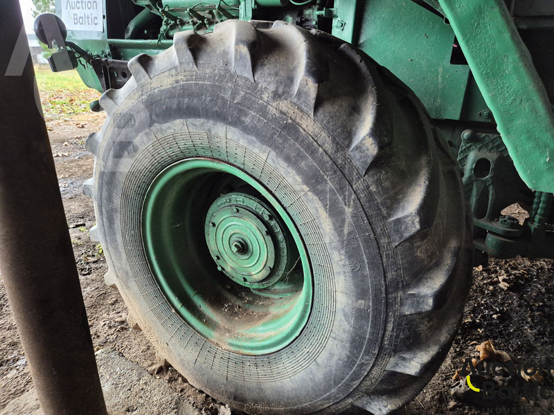 Traktor T-150K: slika Traktor T-150K Traktor T-150K: slika Traktor T-150K