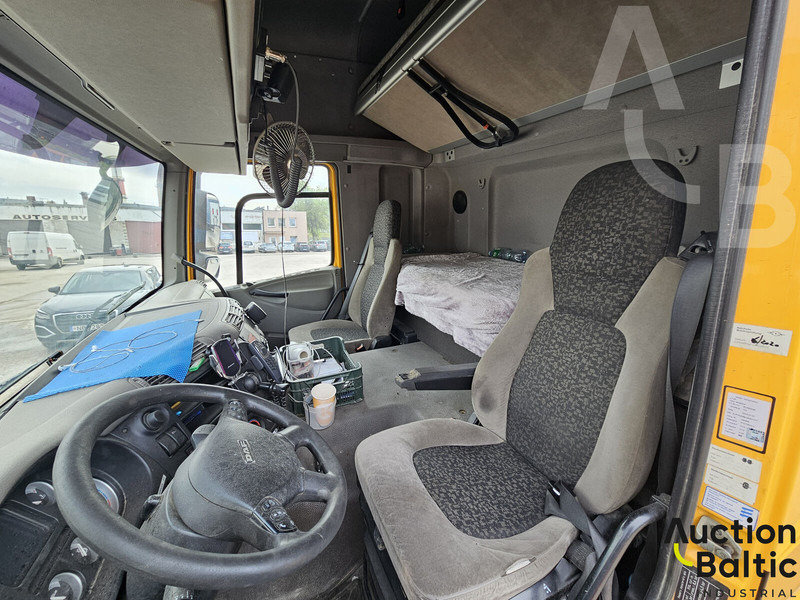 DAF FT CF85 - Tegljač: slika DAF FT CF85 - Tegljač DAF FT CF85 - Tegljač: slika DAF FT CF85 - Tegljač