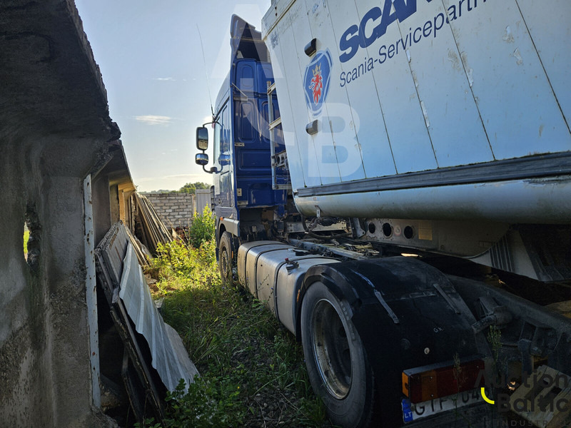 DAF FT XF105.410T - Tegljač: slika DAF FT XF105.410T - Tegljač DAF FT XF105.410T - Tegljač: slika DAF FT XF105.410T - Tegljač